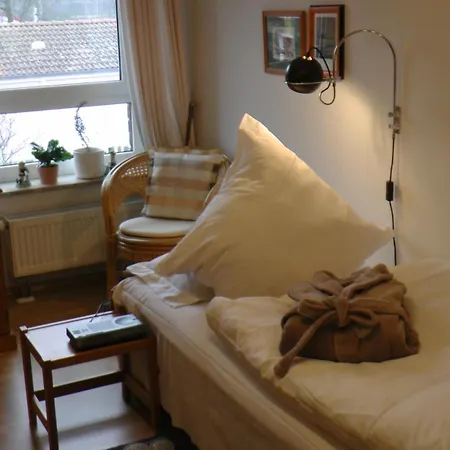 Private With Organic Breakfast Near Hannover Messe ホームステイ Niederdorla